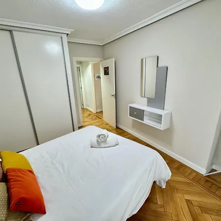 Apartamento Centro Ciudad 2 شقة *