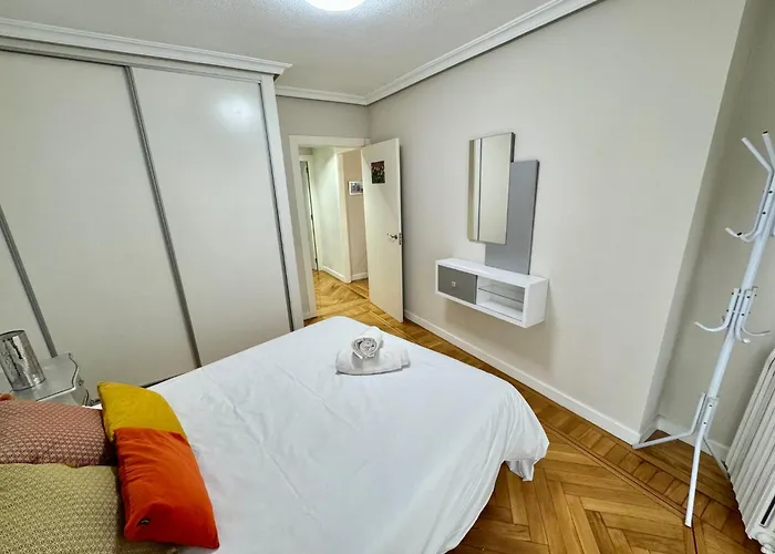 Apartamento Centro Ciudad 2 شقة *